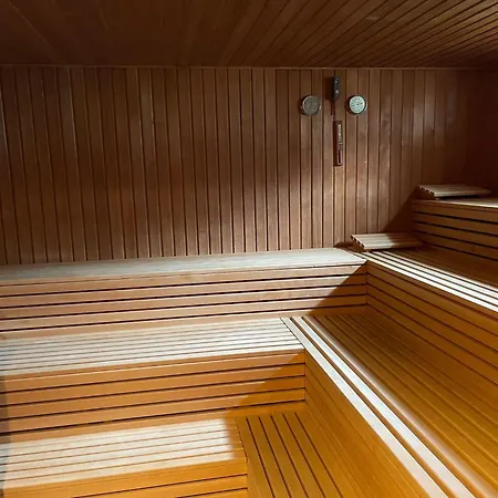 Allgaeu - Gemuetliche Huettenatmosphaere Und Schwimmbad Und Sauna Im Ha By Interhome شقة