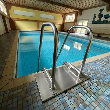 Allgaeu - Gemuetliche Huettenatmosphaere Und Schwimmbad Und Sauna Im Ha By Interhome اوبرستدورف